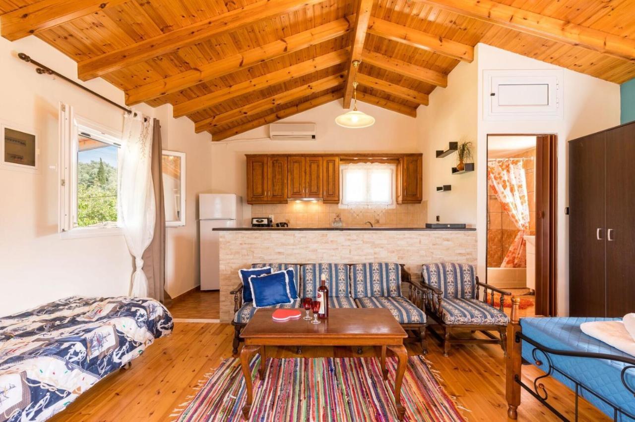 Malotu Resort Szinarádesz Kültér fotó